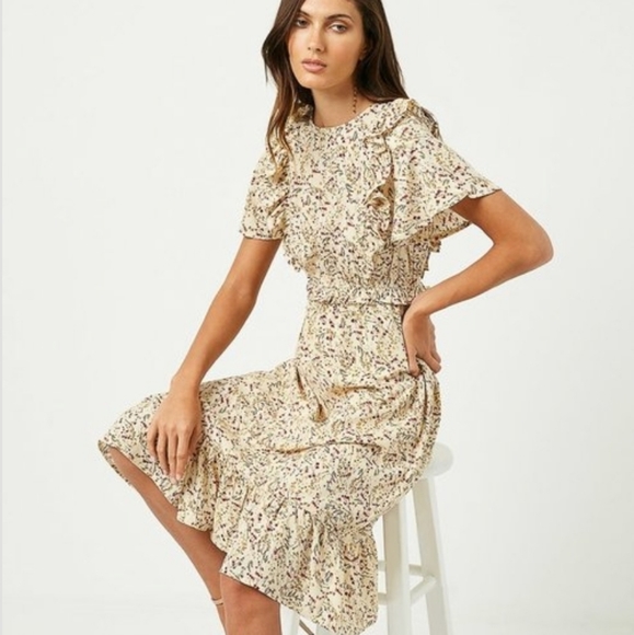 Hayden Dresses & Skirts - Hayden Los Angeles Floral Flutter Sleeve Midi dress ~ HY1134 Size ~ Medi…